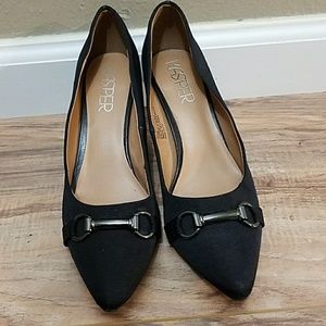 🍬OFFERS🍬 Kasper Heels, size 6.5M